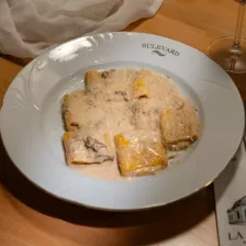 Paccheri con Ragù di Coda di Vitello